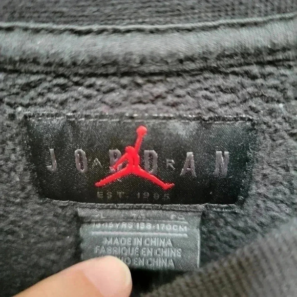 Micheal Jordan Mens Fleece Round Neck Black Sweatshirt Size XL - Picture 2 of 2
